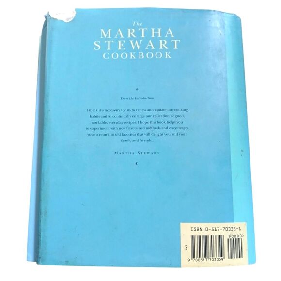 Martha Stewart Cookbook - Collected Recipes for Every Day Blue Cover 1st Edition - Picture 2 of 14
